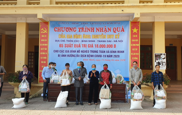 Chung tay ủng hộ công tác phòng, chống dịch Covid-19