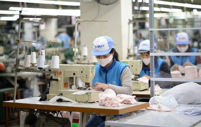 Hà Nội thực hiện nhiệm vụ "kép": Vừa tập trung phòng, chống dịch Covid-19, vừa phát triển kinh tế - xã hội