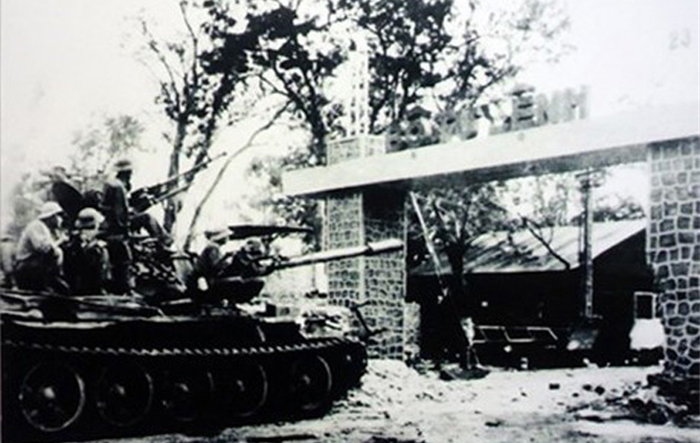 Kỷ niệm 45 năm Ngày Giải phóng miền Nam, thống nhất đất nước (30/4/1975-30/4/2020): Trang sử chói lọi, khát vọng hùng cường