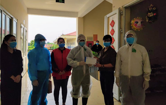 Từng bước tháo gỡ những khó khăn, vướng mắc trong khu cách ly y tế thôn Hạ Lôi