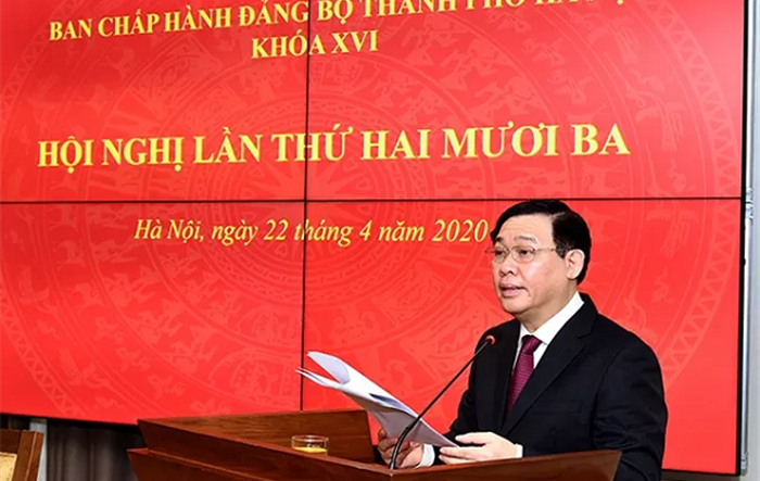 "Tăng cường đoàn kết, đồng tâm hiệp lực, nâng cao hiệu lực, hiệu quả hoạt động của toàn hệ thống chính trị dưới sự lãnh đạo của Đảng bộ, tổ chức thành công Đại hội Đảng các cấp và thực hiện thắng lợi nhiệm vụ chính trị của Thành phố"