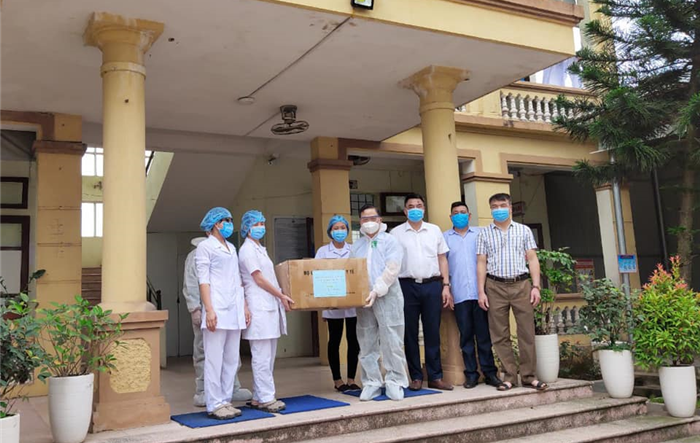 Phó Bí thư Thường trực Huyện ủy Mê Linh thăm, kiểm tra công tác phòng, chống dịch Covid-19 tại xã Mê Linh
