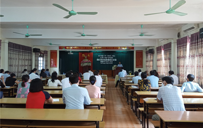 Huyện Phúc Thọ tập huấn công tác bầu cử Đại hội Đảng bộ xã, thị trấn