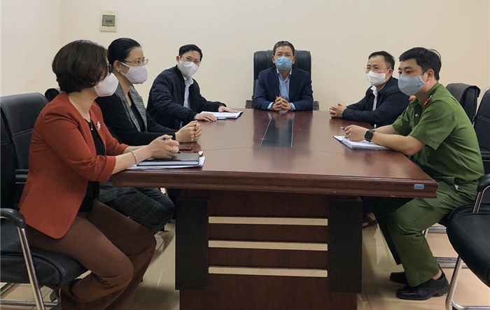 Chủ tịch UBND quận Nam Từ Liêm kiểm tra, động viên công tác phòng, chống dịch Covid-19 