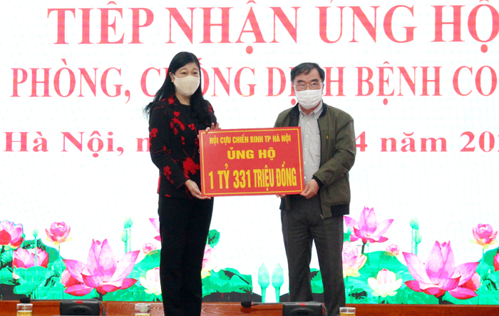 Các tổ chức, doanh nghiệp, nhà hảo tâm tiếp tục chung tay ủng hộ phòng, chống dịch Covid-19