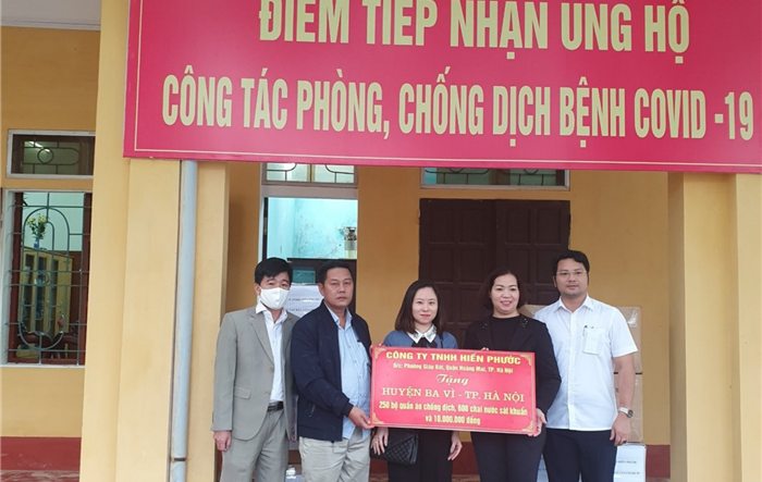 Lan tỏa những việc làm, nghĩa cử cao đẹp chung tay đẩy lùi dịch Covid-19