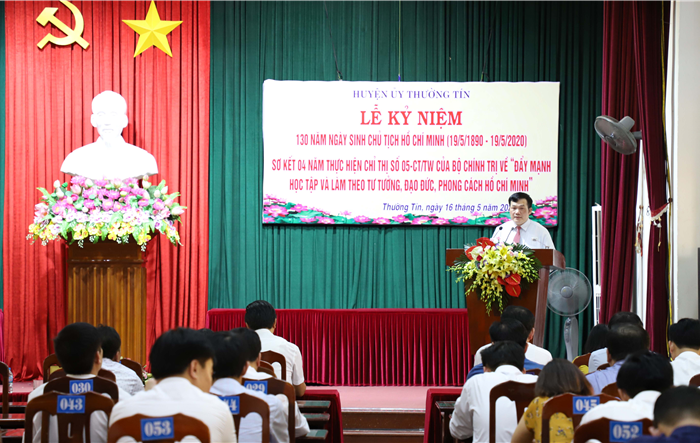 Huyện ủy Thường Tín kỷ niệm 130 năm Ngày sinh Chủ tịch Hồ Chí Minh