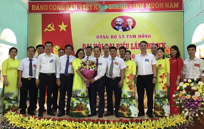 Huyện ủy Mê Linh chỉ đạo thành công Đại hội xã Tam Đồng, Đại hội Chi bộ Trường THPT Yên Lãng