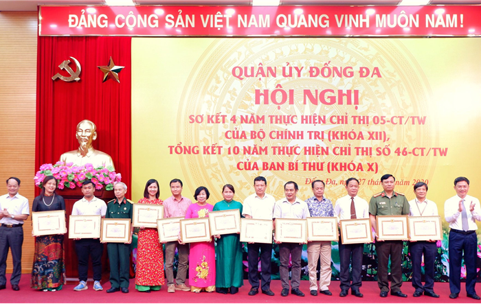 Quận Đống Đa sơ kết 4 năm thực hiện Chỉ thị số 05-CT/TƯ của Bộ Chính trị 