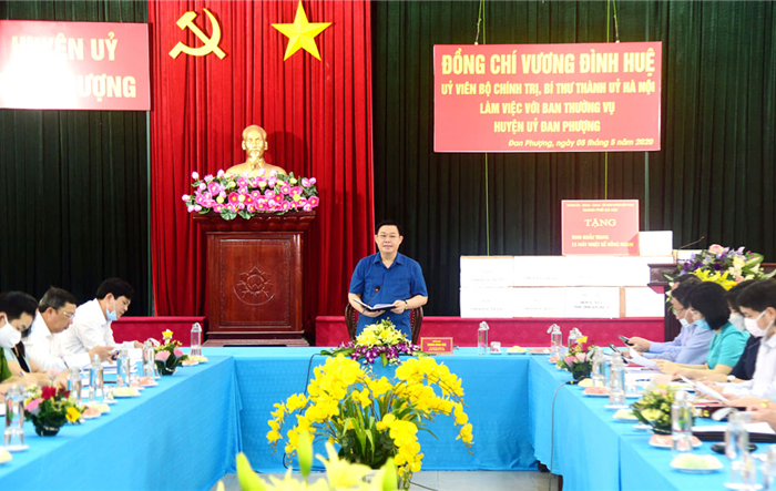 Huyện Đan Phượng phải quyết tâm đi đầu thực hiện "nhiệm vụ kép"