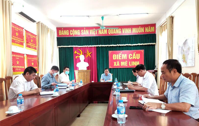 Khắc phục khó khăn cho người dân trồng hoa tại thôn Hạ Lôi do ảnh hưởng bởi dịch Covid-19