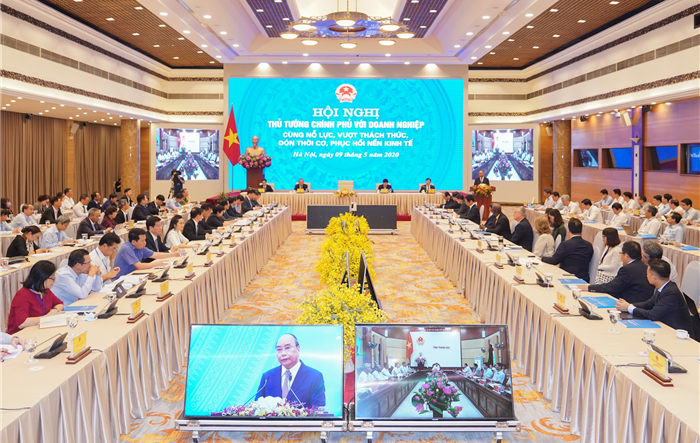 “Hội nghị Diên Hồng” của Chính phủ với các doanh nghiệp