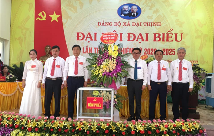 28/46 Đảng bộ, chi bộ trực thuộc Đảng bộ huyện Mê Linh tổ chức thành công Đại hội 