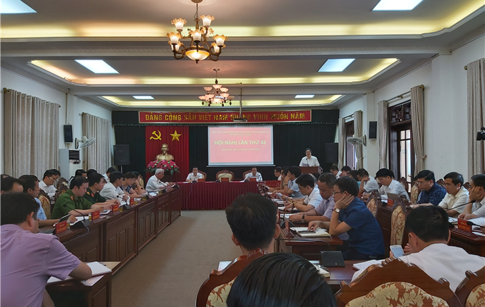 Hội nghị lần thứ 42 Ban Chấp hành Đảng bộ huyện Đông Anh