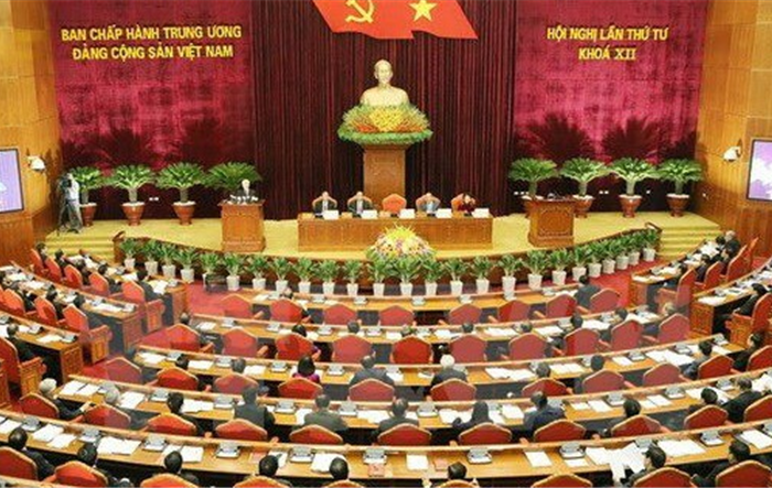 Chống phe cánh, xây tập thể đoàn kết
