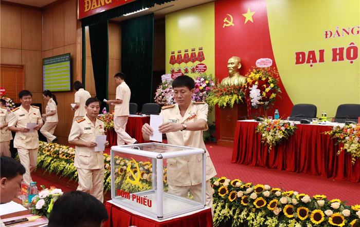 100% chi, Đảng bộ trực thuộc quận Long Biên hoàn thành Đại hội nhiệm kỳ 2020-2025