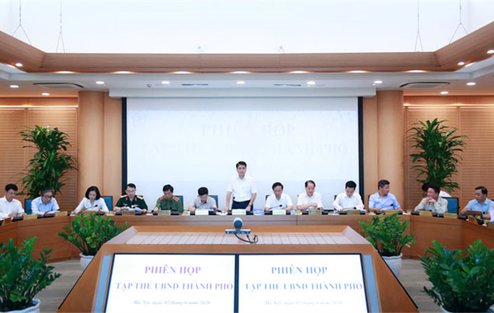 Tập thể UBND Thành phố xem xét 9 nội dung chuẩn bị trình HĐND Thành phố