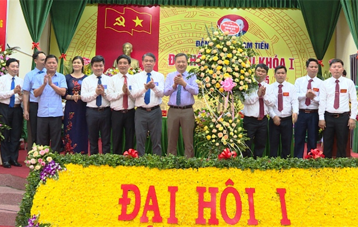 Huyện ủy Phú Xuyên: Tiếp tục chỉ đạo thành công 7 Đại hội Đảng cấp cơ sở