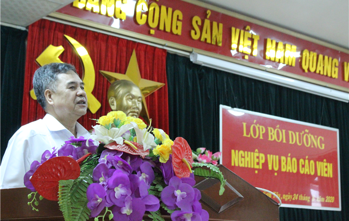 Thị ủy Sơn Tây bồi dưỡng nghiệp vụ báo cáo viên năm 2020