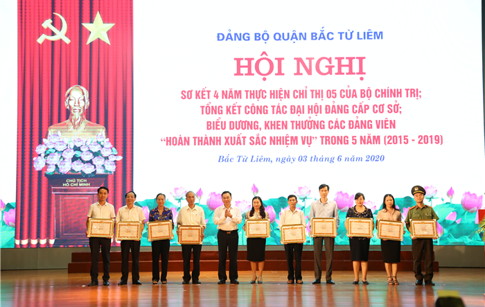 Hiệu quả từ việc thực hiện Chỉ thị 05-CT/TW của Bộ Chính trị trên địa bàn quận Bắc Từ Liêm