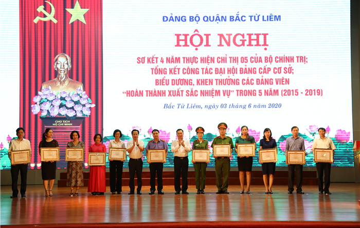 Quận ủy Bắc Từ Liêm tổng kết công tác tổ chức Đại hội các chi, Đảng bộ cơ sở