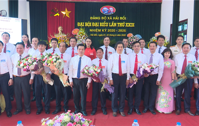Nhiều Đảng bộ trực thuộc Huyện ủy Đông Anh tổ chức thành công Đại hội nhiệm kỳ 2020-2025