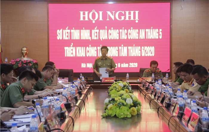 Tập trung cao độ để tiếp tục triển khai hiệu quả cao điểm tấn công trấn áp tội phạm