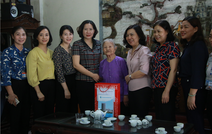 Hội Liên hiệp Phụ nữ Hà Nội: Tri ân mẹ Việt Nam anh hùng, gia đình liệt sỹ, thương bệnh binh