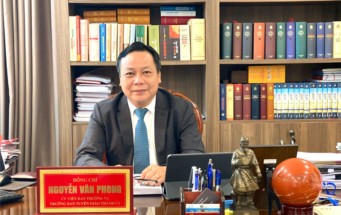Ủy viên Ban Thường vụ Thành ủy, Trưởng ban Tuyên giáo Thành ủy Hà Nội Nguyễn Văn Phong: Dư luận và nhân dân đánh giá cao dự thảo Báo cáo chính trị