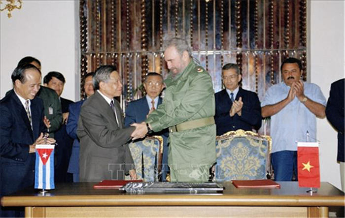Cống hiến nổi bật của đồng chí Lê Khả Phiêu trên cương vị Tổng Bí thư của Ðảng