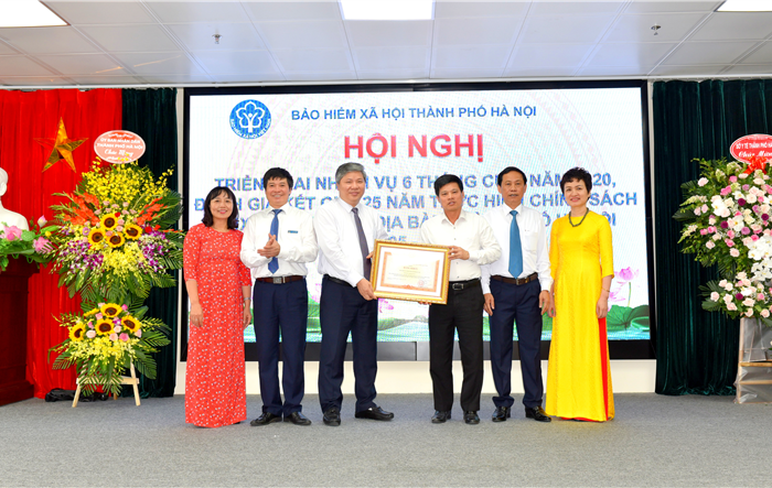 Lan tỏa sâu rộng các phong trào thi đua tại BHXH thành phố Hà Nội