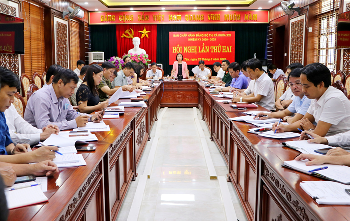 Hội nghị lần thứ hai Ban Chấp hành Đảng bộ thị xã Sơn Tây khóa XXI, nhiệm kỳ 2020-2025