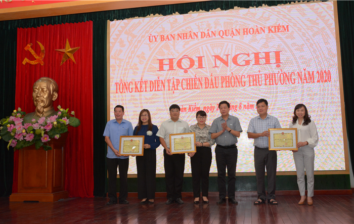 Quận Hoàn Kiếm tổng kết diễn tập chiến đấu phòng thủ phường năm 2020