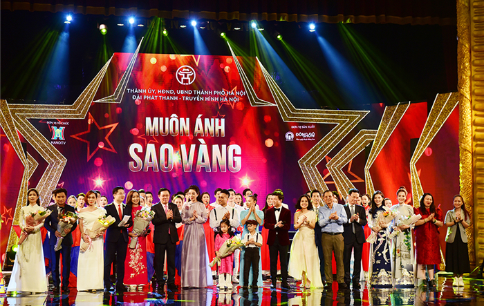 “Muôn ánh sao vàng” thắp lửa niềm tin