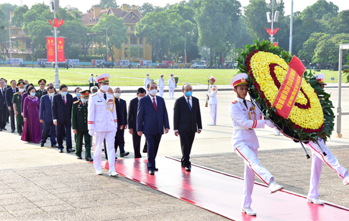 Lãnh đạo Đảng, Nhà nước, thành phố Hà Nội viếng Chủ tịch Hồ Chí Minh