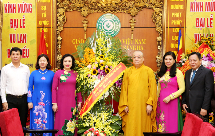 Lãnh đạo Thành phố chúc mừng Trung ương Giáo hội Phật giáo Việt Nam và Thành hội Phật giáo Hà Nội