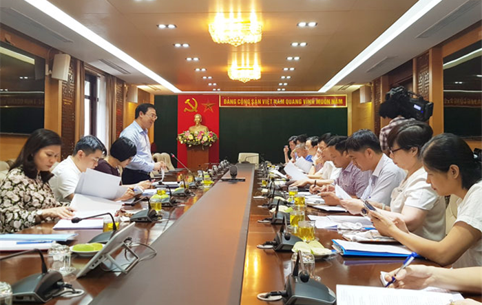 Rà soát lại các chính sách, chương trình, dự án phát triển kinh tế - xã hội vùng đồng bào dân tộc thiểu số