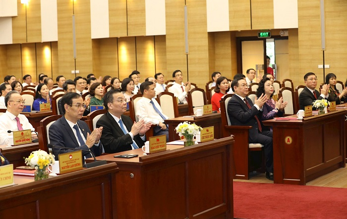 Kỳ họp thứ mười sáu HĐND thành phố Hà Nội:  Xem xét, quyết định công tác nhân sự thuộc thẩm quyền