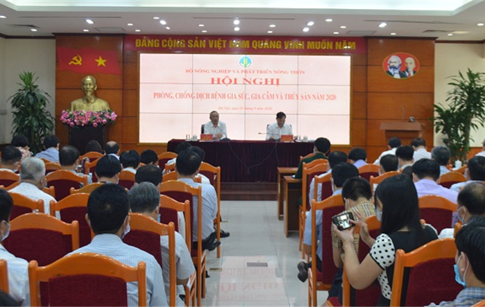 Tăng cường phòng, chống dịch bệnh trên gia súc, gia cầm và thủy sản