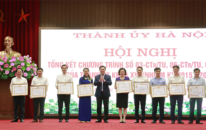 Kế thừa thành tựu, cơ cấu lại kinh tế Thủ đô theo hướng đổi mới, sáng tạo