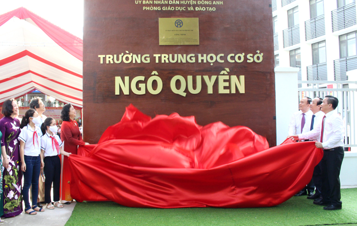 Phó Bí thư Thường trực Thành ủy Ngô Thị Thanh Hằng dự Lễ khánh thành và khai giảng năm học mới tại Trường THCS Ngô Quyền, huyện Đông Anh