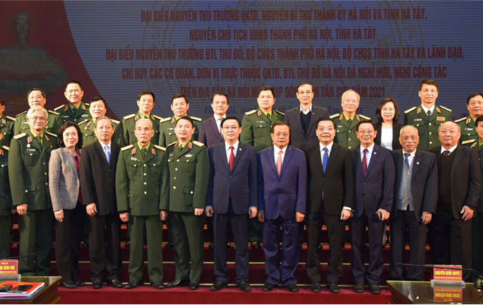 Sáng ngời ý chí người chiến sĩ Thủ đô