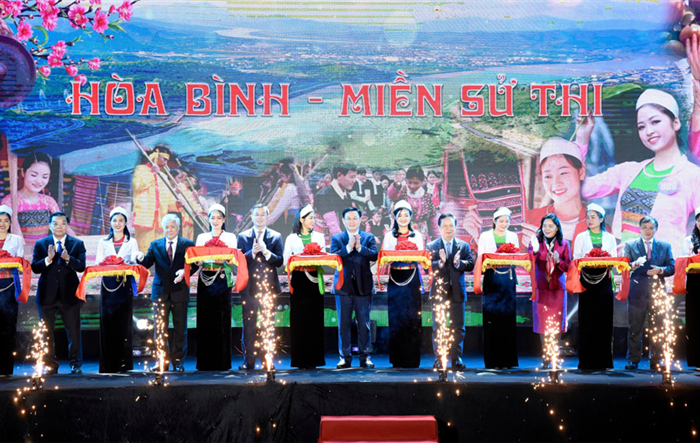 Khai mạc Ngày hội văn hóa, du lịch tỉnh Hòa Bình tại Hà Nội
