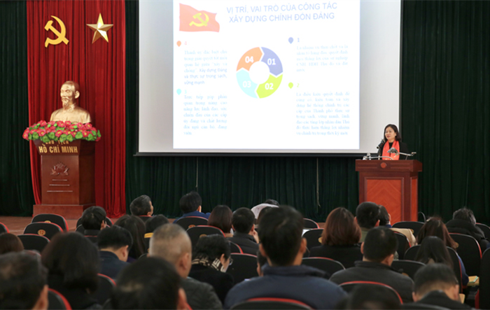 Công tác xây dựng Đảng góp phần thúc đẩy thực hiện các nhiệm vụ chính trị của Thủ đô