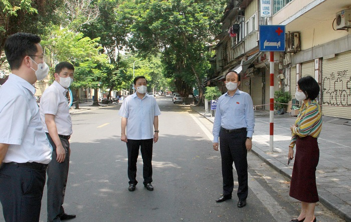 Quận Hoàn Kiếm khẩn trương phối hợp kiểm soát tình hình dịch tại Bệnh viện Hữu nghị Việt-Đức