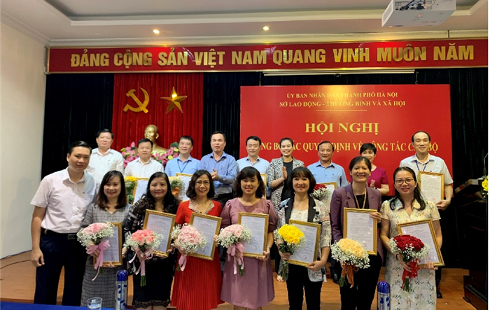 Sở Lao động - Thương binh và Xã hội Hà Nội công bố các Quyết định về công tác cán bộ