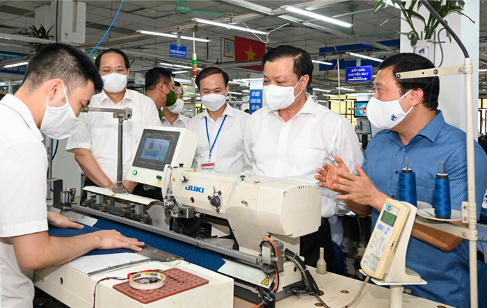 Công điện về triển khai các biện pháp phòng, chống dịch Covid-19 trên địa bàn Thành phố trong tình hình mới