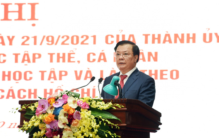 Nghiêm túc, tự giác thực hiện một cách đồng bộ, có hiệu quả Kết luận 01 của Bộ Chính trị