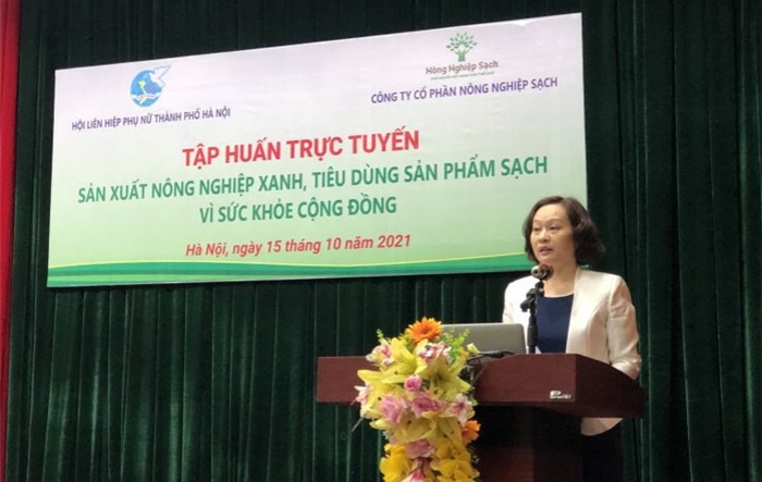 Tập huấn “Sản xuất nông nghiệp xanh, tiêu dùng sản phẩm sạch vì sức khoẻ cộng đồng”