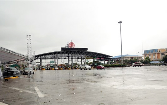 Hà Nội: Tạm dừng kiểm tra người và phương tiện lưu thông qua chốt